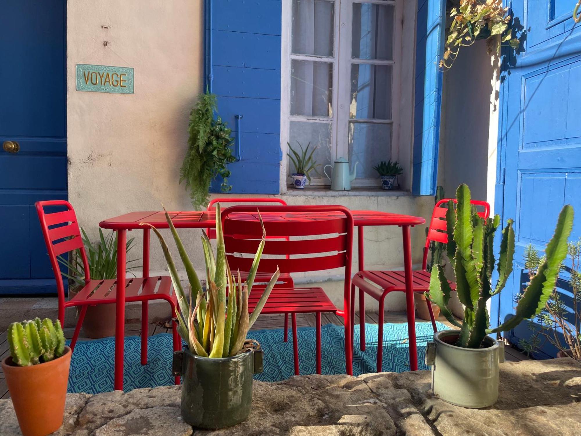 Charming Studio With Patio In The Heart Of Marseille Exterior photo